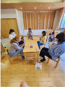 ゲームを愉しむ参加者たち